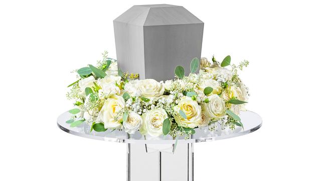 Bild av Urndekoration - Stilfull rosenkrans